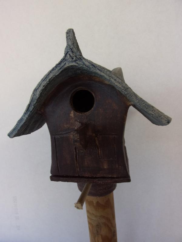 Vogelhuisje nr.3431. "Vierkant bol dak" &euro;.100.-