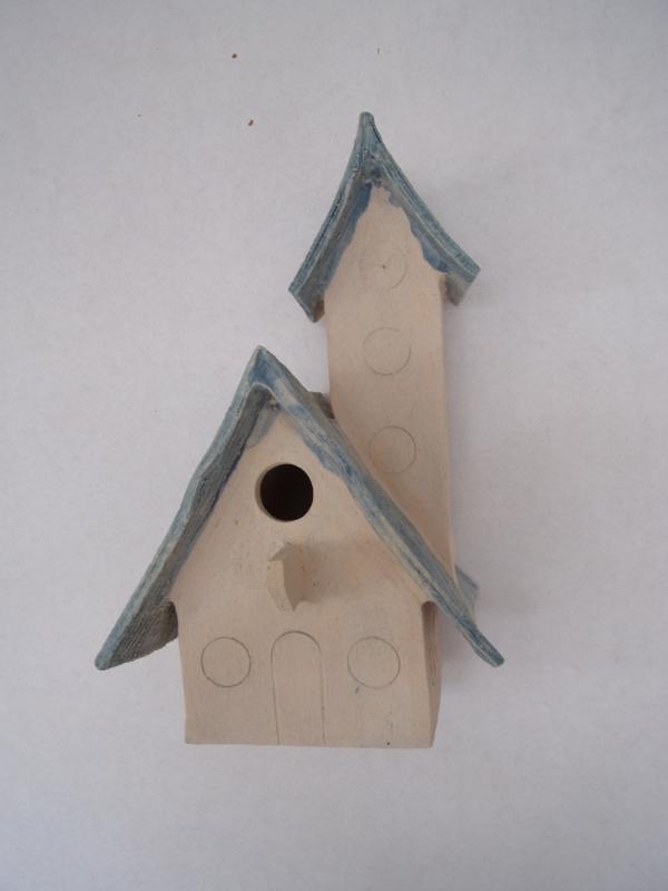 Vogelhuisje nr.3506. "Kerk" €.140.-