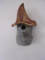 Vogelhuisje nr.3036. "Rond spitsdak" &euro;.90.-