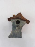 Vogelhuisje nr.3285. "Vierkant spitsdak" €.90.-