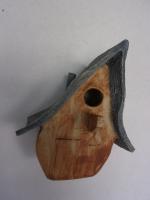 Vogelhuisje nr.3360. "Bol puntdak scheef" &euro;.100.-