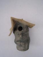 Vogelhuisje nr.3406. "Rond puntdak scheef" €.100.-